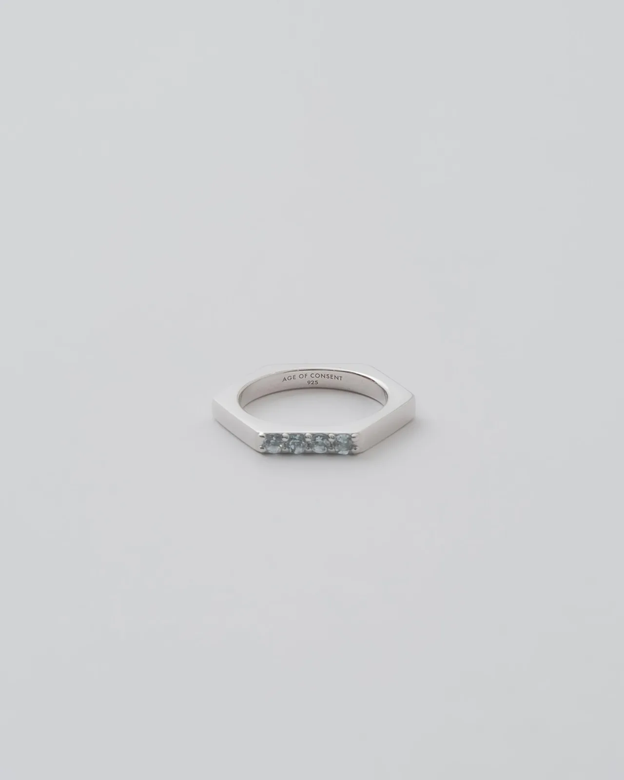 aofcring001tpz Blue Topaz