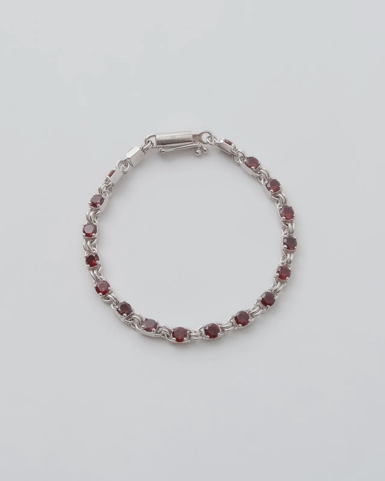 STRUCTURE 01/BRACELET Garnet