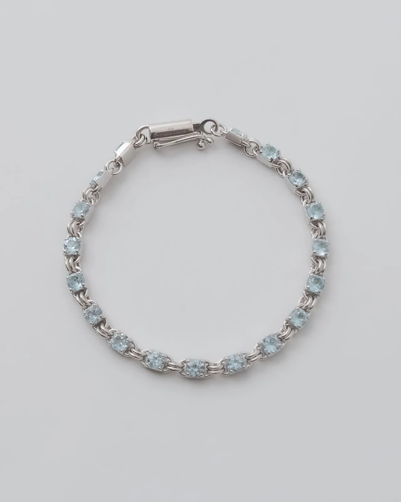 STRUCTURE 01/BRACELET Blue Topaz